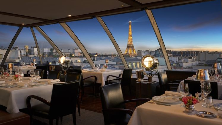 L’oiseau Blanc Restaurant v Paříži