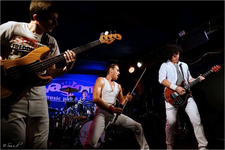 Vagon music pub & club