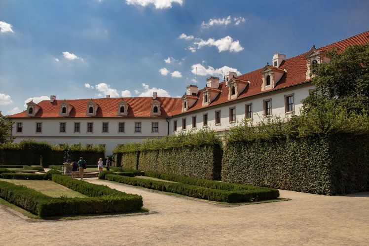 Valdštejnský palác (Senát), Praha